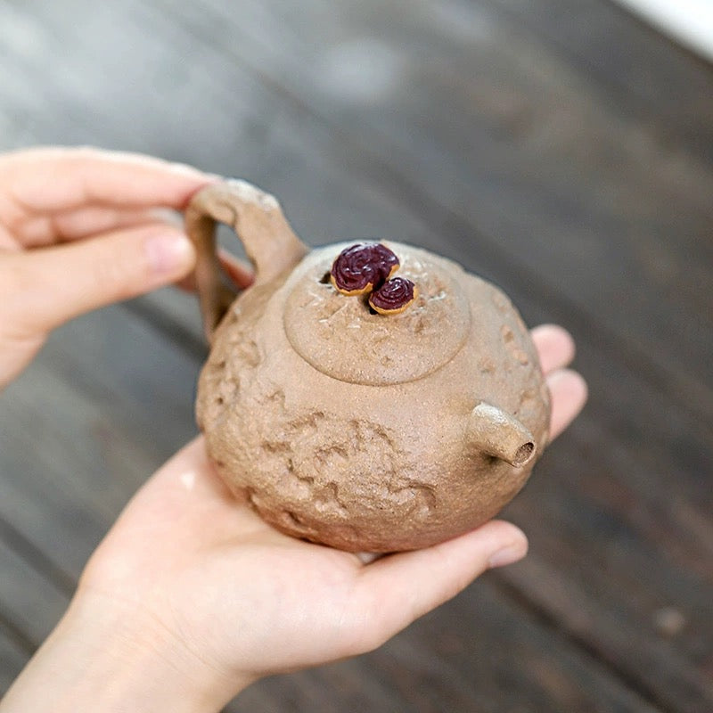 Original ore purple clay pot household handmade retro high-end teapot bionic device segment mud Ganoderma lucidum for spring